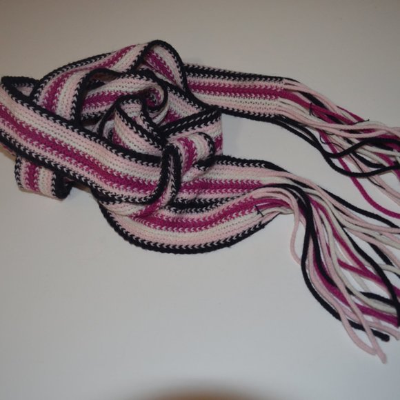 Unnamed Knit Long Narrow Scarf Black Pink White 42.5 in half without brushy ends - Picture 4 of 4